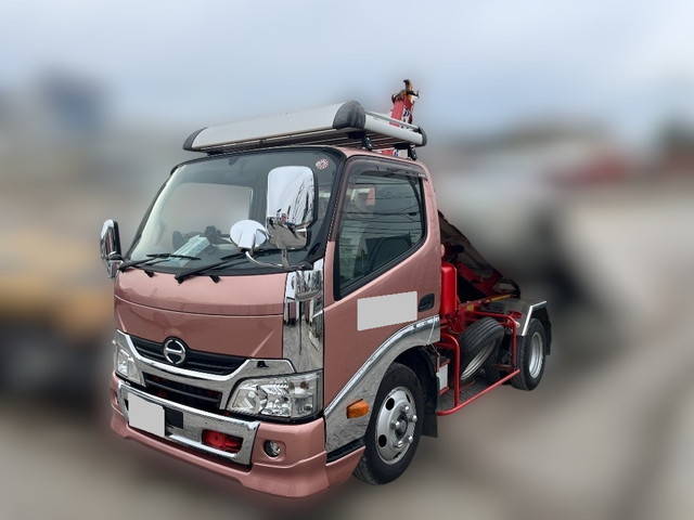 HINO Dutro Container Carrier Truck TKG-XZU605M 2017 139,695km