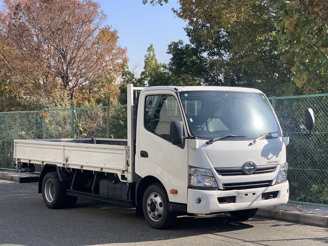 HINO Dutro Flat Body TPG-XZU712M 2017 132,000km