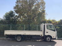 HINO Dutro Flat Body TPG-XZU712M 2017 132,000km_5