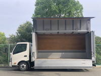 HINO Dutro Aluminum Wing TPG-XZU712M 2017 133,000km_6