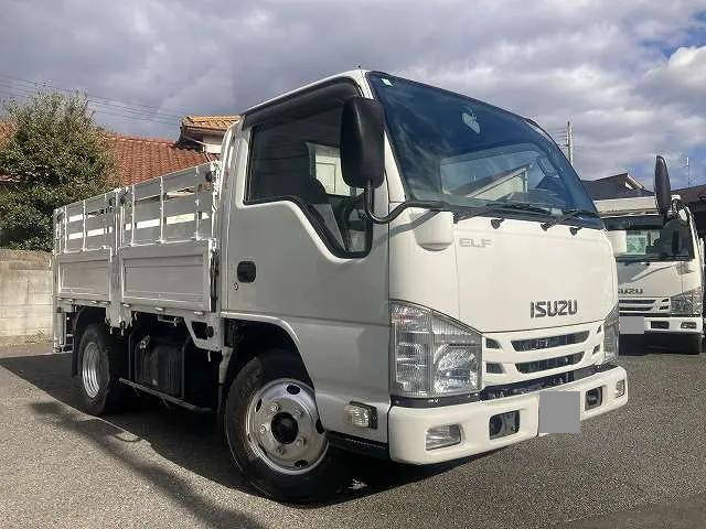 ISUZU Elf Flat Body TRG-NKR85A 2017 147,923km