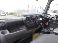 TOYOTA Dyna Double Cab 2RG-XZU605 2023 17,890km_13