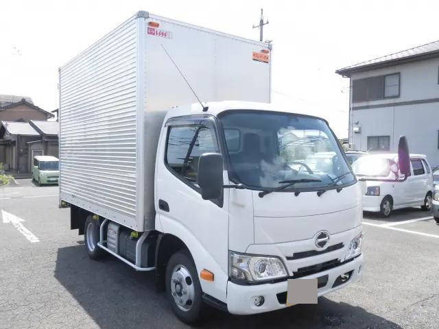 HINO Dutro Aluminum Van 2RG-XZU605M 2020 22,000km