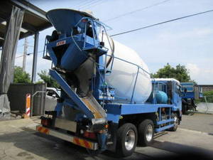 Condor Mixer Truck_2