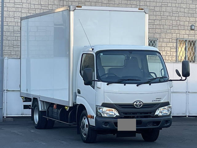 TOYOTA Others Panel Van TKG-XZU695 2016 77,000km