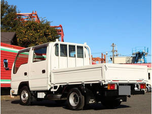 Elf Double Cab_2