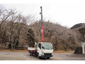 Elf Truck (With 3 Steps Of Cranes)_1