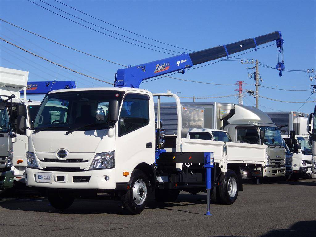 HINO Dutro Truck (With 4 Steps Of Cranes) 2RG-XZU722M 2023 1,000km