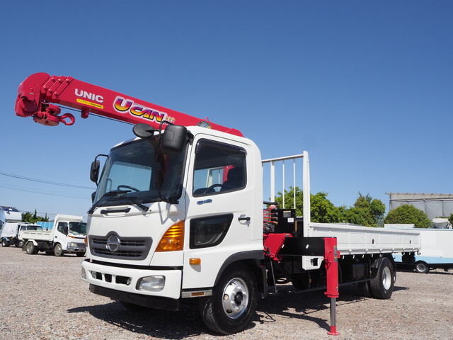 Ranger Truck (With 4 Steps Of Cranes)_1