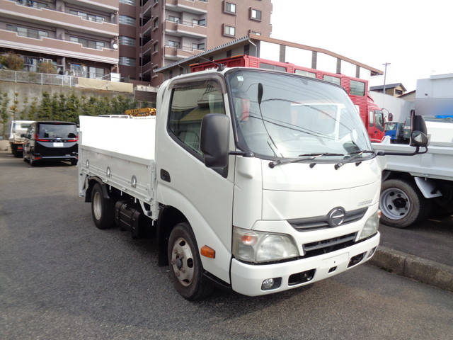 HINO Dutro Flat Body SKG-XZC605M 2011 164,457km