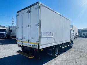 Elf Refrigerator & Freezer Truck_2