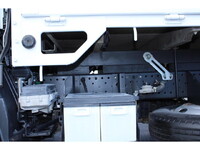 MAZDA Titan Flat Body TRG-LKR85A 2016 -_19