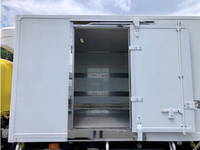 ISUZU Forward Refrigerator & Freezer Truck TKG-FRR90S2 2016 427,000km_9