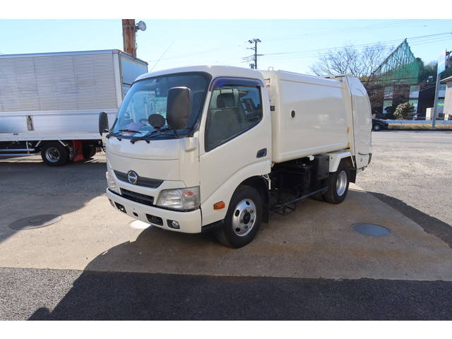 HINO Dutro Garbage Truck TKG-XZU600E 2013 206,151km