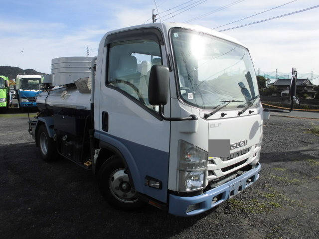 ISUZU Elf Vacuum Truck TPG-NMR85AN 2016 95,201km