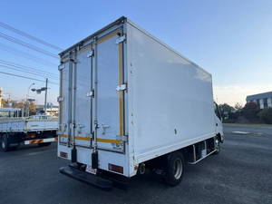 Dutro Refrigerator & Freezer Truck_2