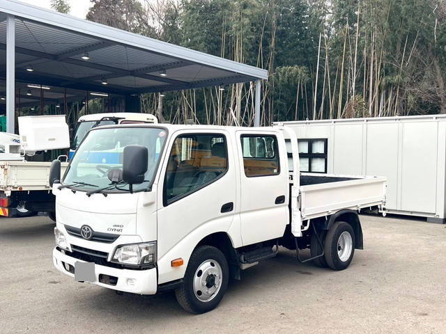 TOYOTA Dyna Double Cab TKG-XZU685 2016 34,031km