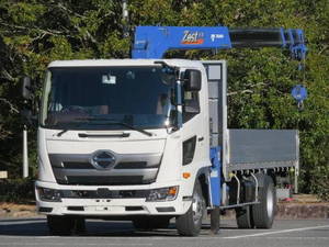 Ranger Truck (With 4 Steps Of Cranes)_1