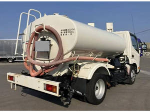 Dutro Sprinkler Truck_2