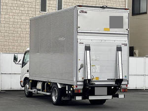 Dutro Aluminum Van_2