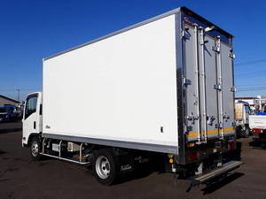 Elf Refrigerator & Freezer Truck_2