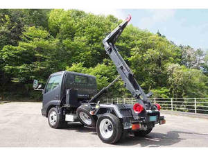 Dutro Container Carrier Truck_2