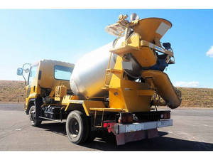 Forward Mixer Truck_2