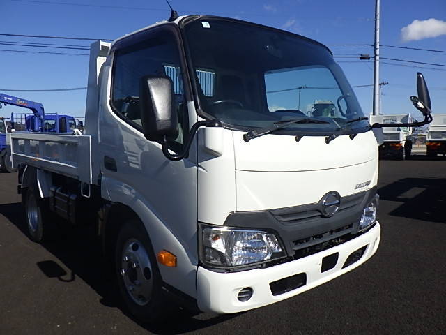 HINO Dutro Flat Body TKG-XZC630T 2016 57,897km