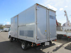 Canter Aluminum Van_2