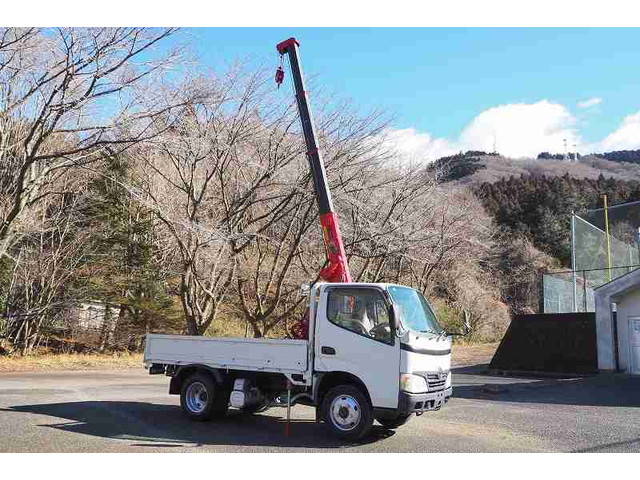 TOYOTA Dyna Truck (With Crane) BDG-XZU368 2007 260,124km_1