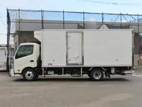 HINO Dutro Refrigerator & Freezer Truck 2KG-XZU722M 2024 1,000km_3