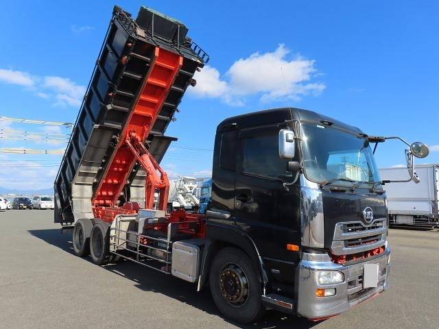 UD TRUCKS Quon Deep Dump QKG-CW5YL (KAI) 2016 826,500km