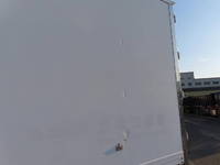 ISUZU Forward Refrigerator & Freezer Truck TKG-FRR90S2 2014 359,000km_29