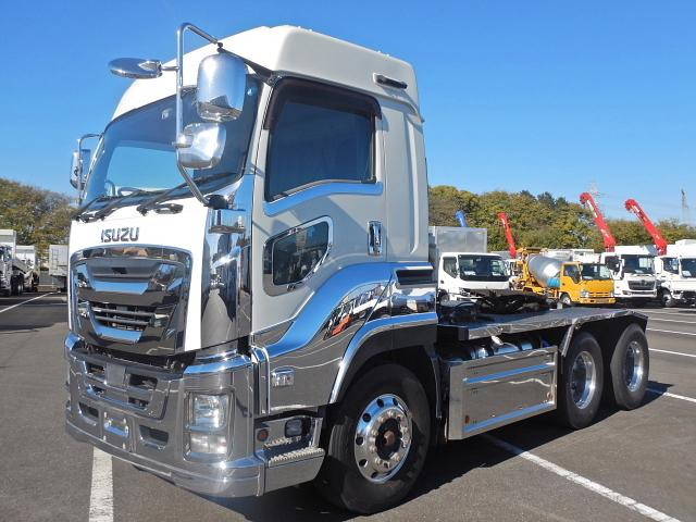 ISUZU Giga Trailer Head QDG-EXZ52BJ 2017 935,000km