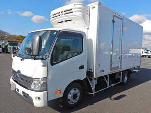 Dutro Refrigerator & Freezer Truck_1