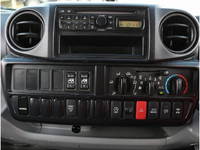 HINO Dutro Double Cab TKG-XZU685M 2014 44,402km_21