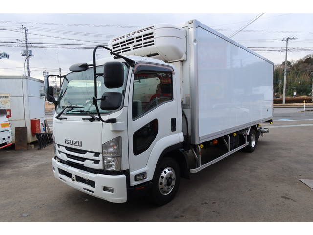 ISUZU Forward Refrigerator & Freezer Truck TKG-FRR90S2 2017 327,372km