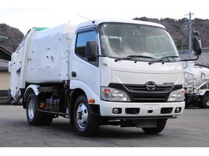 HINO Dutro Garbage Truck TKG-XZU600X 2015 145,000km_1