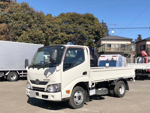 HINO Dutro Flat Body TKG-XZU605M 2017 38,511km