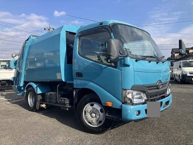 HINO Dutro Garbage Truck TKG-XZU600X 2017 80,116km