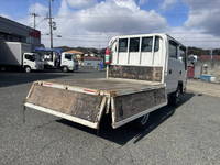 ISUZU Elf Double Cab TRG-NJR85A 2016 140,245km_15