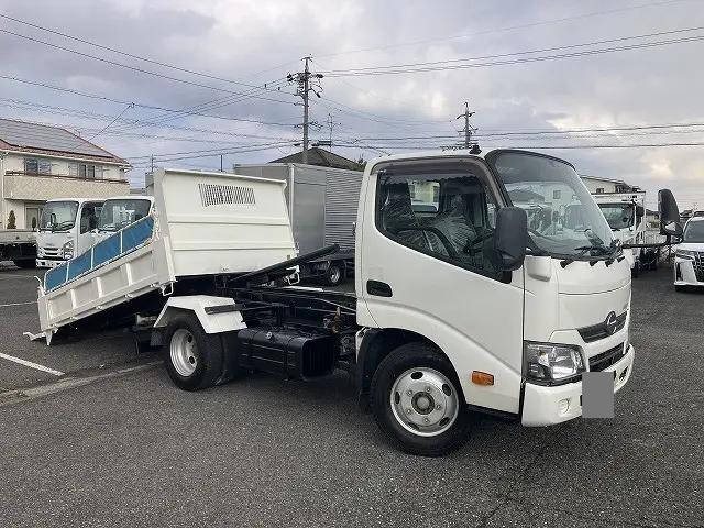 HINO Dutro Loader Dump TKG-XZU620T 2017 58,307km