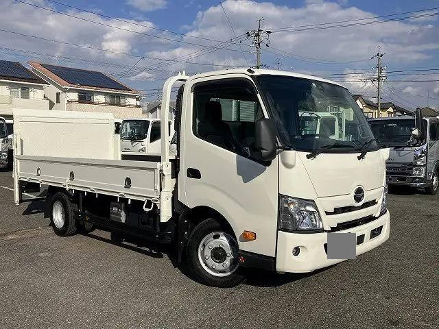 HINO Dutro Flat Body 2RG-XZU712M 2023 14,408km