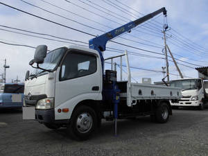 Dutro Truck (With 3 Steps Of Cranes)_1