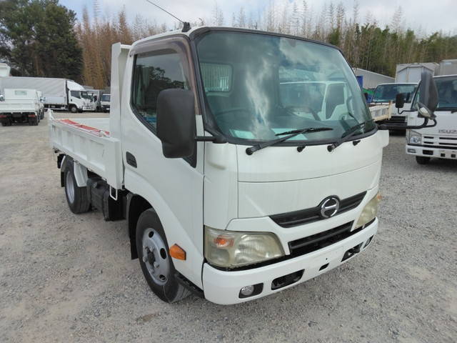 HINO Dutro Dump SKG-XZU620T 2012 180,000km