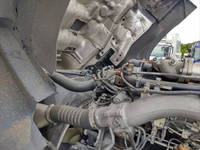 ISUZU Giga Trailer Head QKG-EXD52AD 2013 541,000km_17