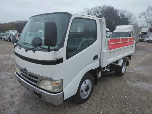 HINO Dutro Dump BDG-XZU314T 2009 157,000km