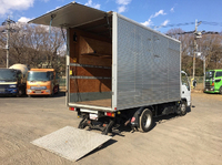 ISUZU Elf Aluminum Van PB-NKR81AN 2005 215,576km_2