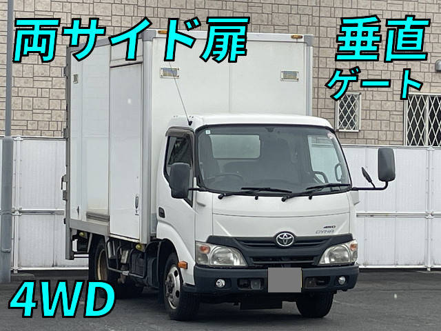 TOYOTA Dyna Panel Van SKG-XZU675 2012 69,000km