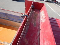 ISUZU Giga Dump QKG-CXZ77AT 2015 312,500km_31